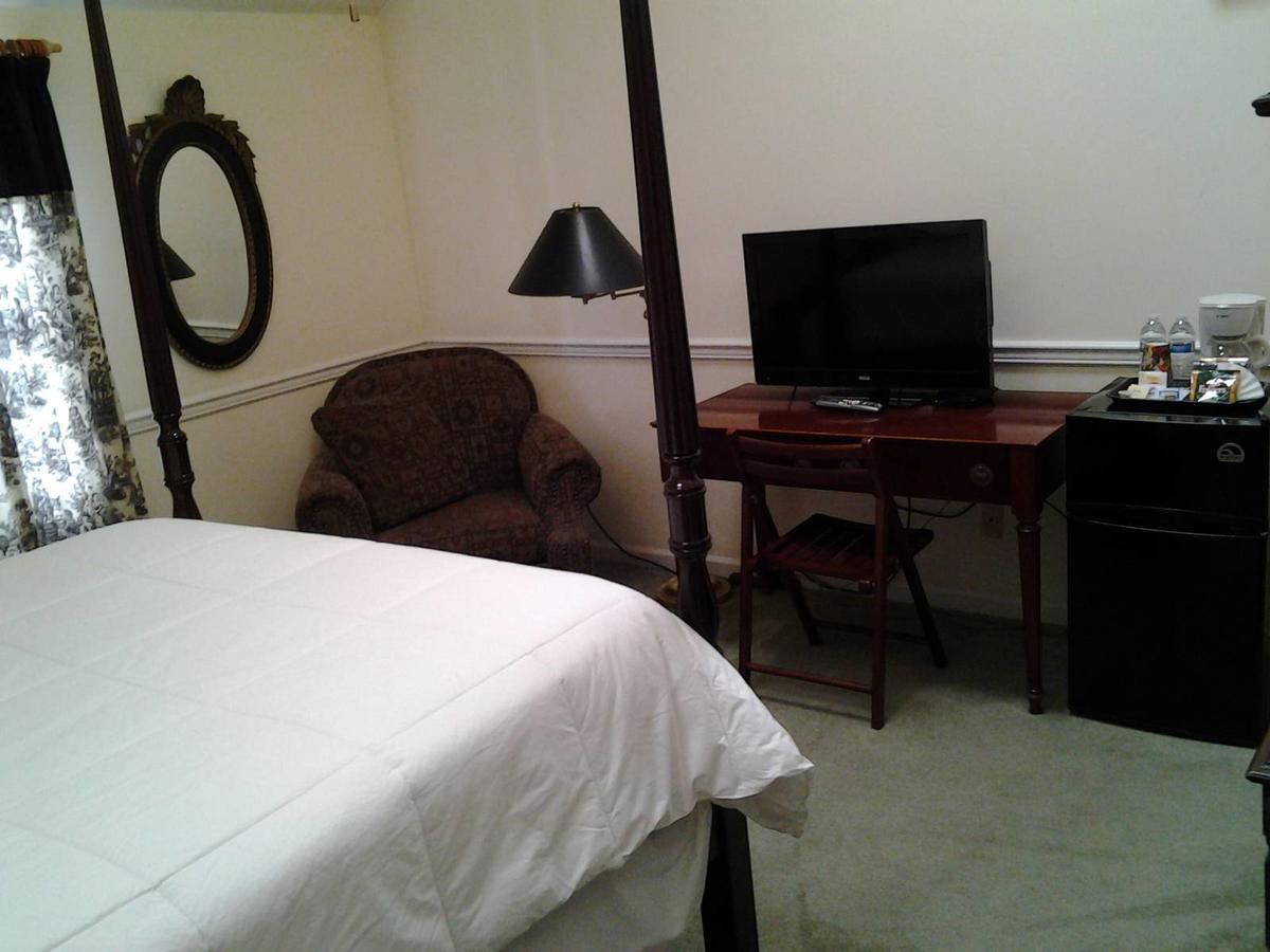 The Inn At Benicia Bay Bagian luar foto