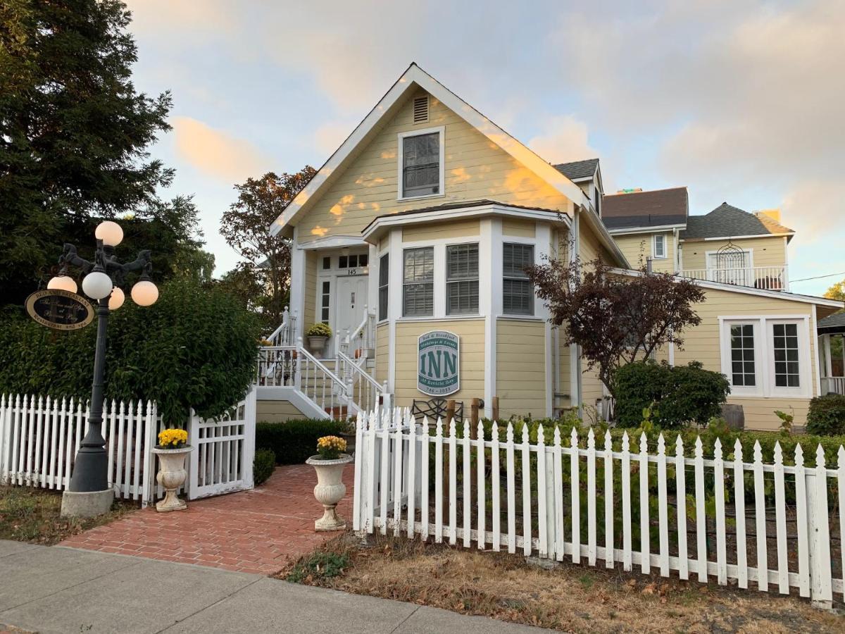 The Inn At Benicia Bay Bagian luar foto